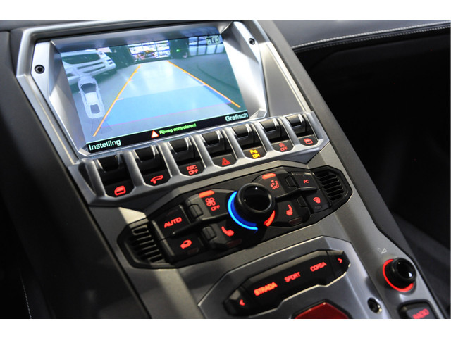 Lamborghini Aventador