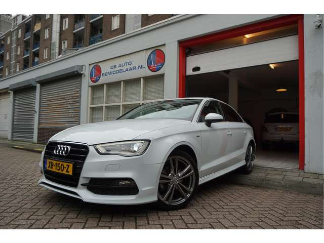 Audi A3 2014 Benzine