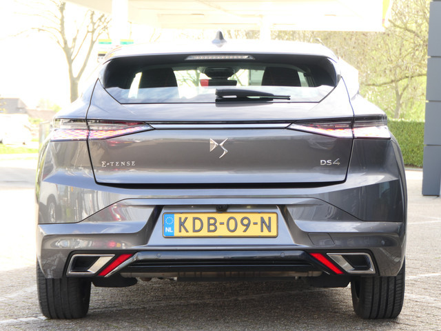 DS DS 4