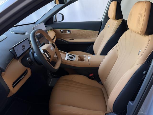Geely Starray EM-i