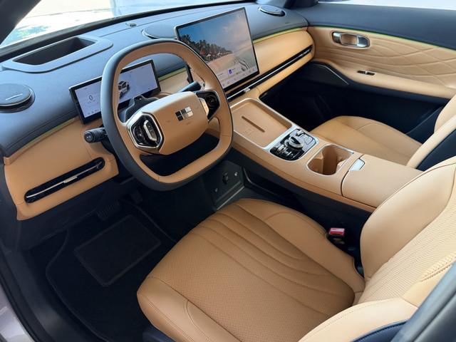 Geely Starray EM-i