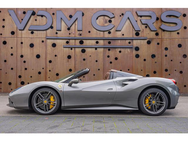 Ferrari 488