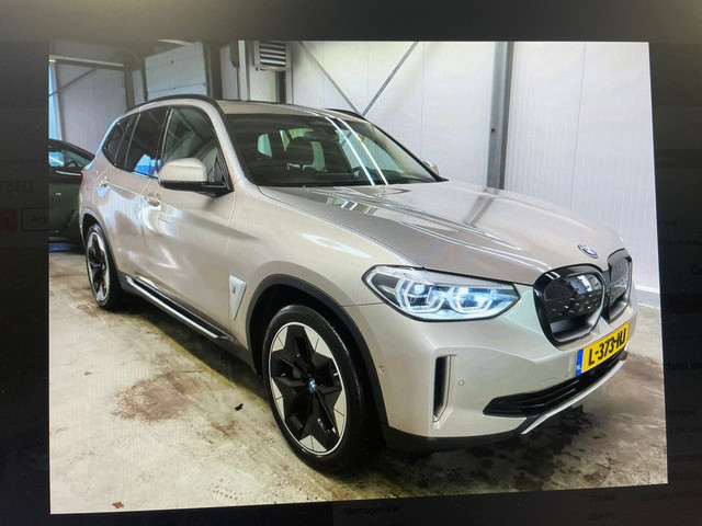 BMW iX3