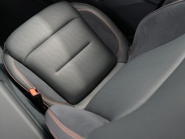 Lynk & Co 08