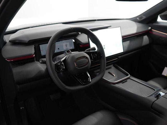 Lynk & Co 08