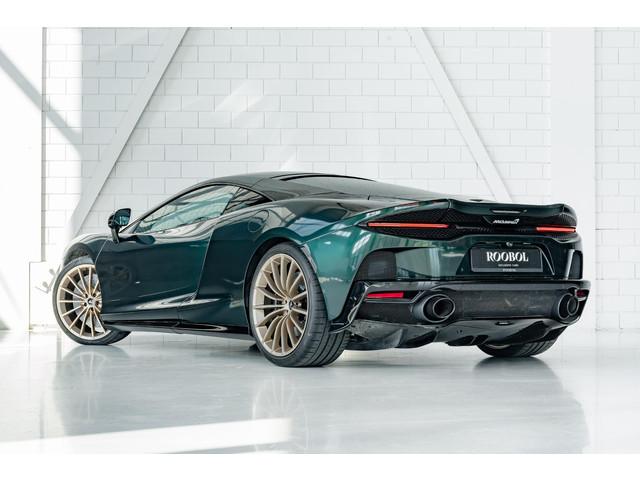 McLaren GT