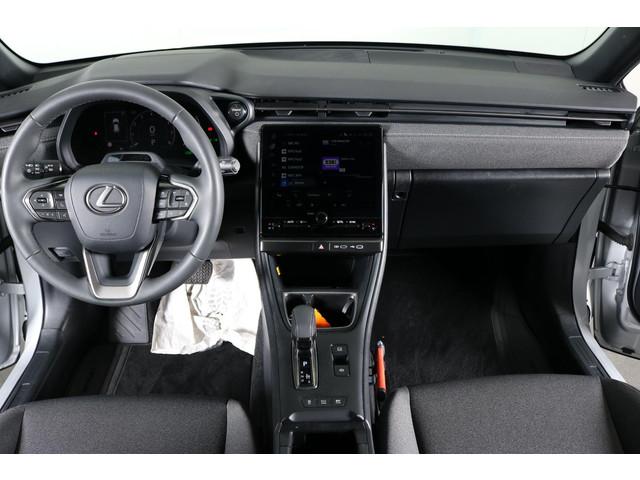 Lexus LBX