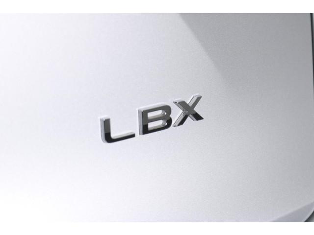 Lexus LBX