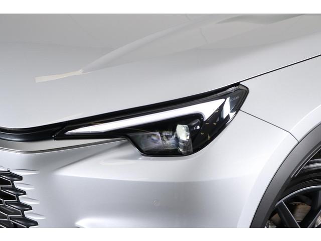 Lexus LBX