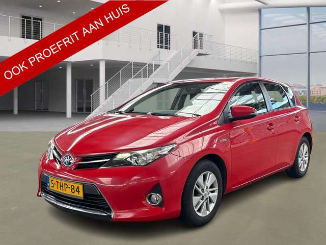 Toyota Auris 2014 Hybride