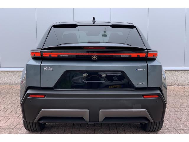 Toyota CHR +