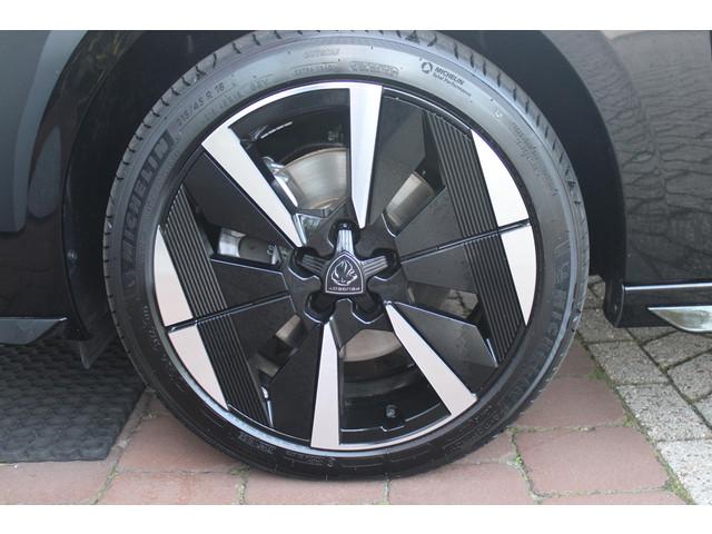 Peugeot E-308