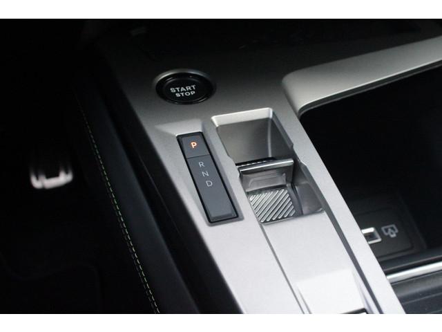 Peugeot E-308