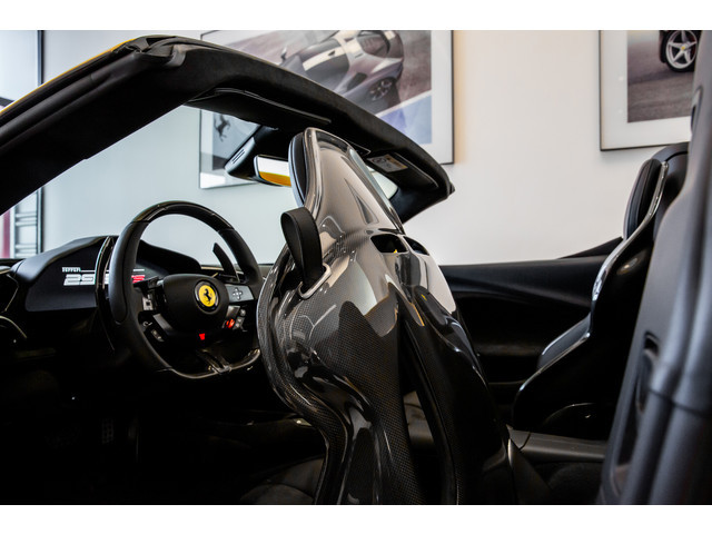 Ferrari 296