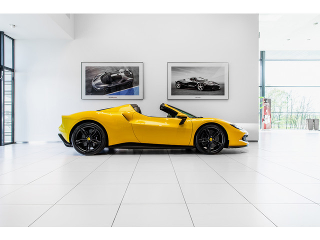 Ferrari 296