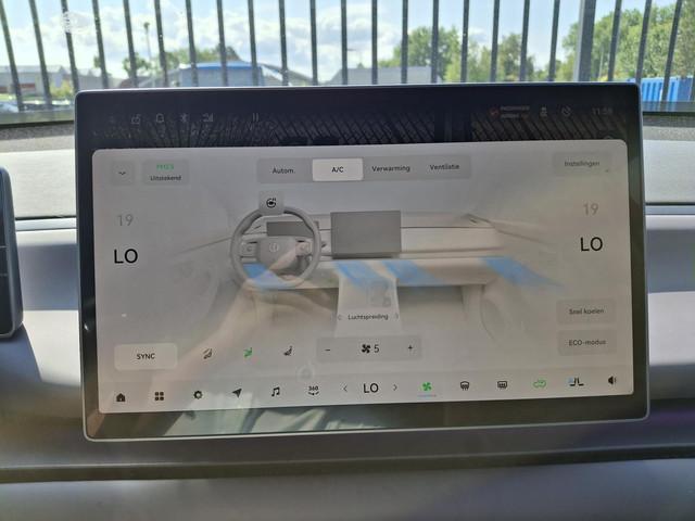 Leapmotor C10