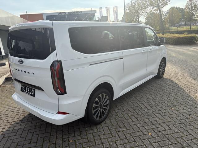 Ford Tourneo