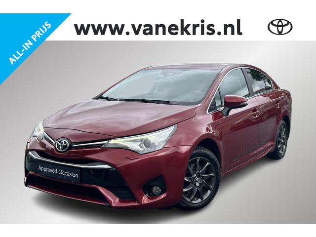 Toyota Avensis 2017 Benzine