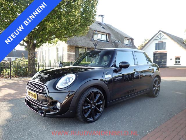 Mini Mini 2014 Benzine