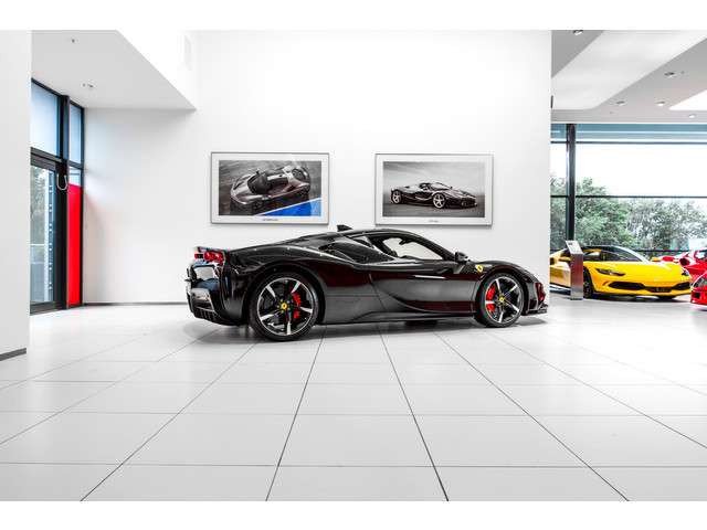 Ferrari SF90 Stradale