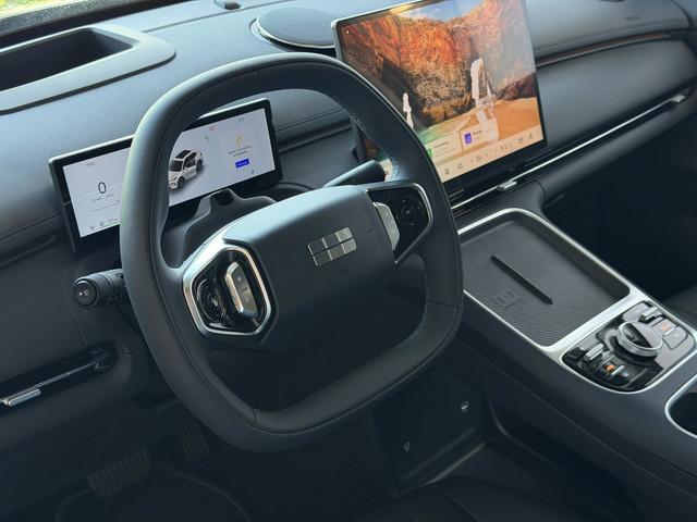 Geely Starray EM-i