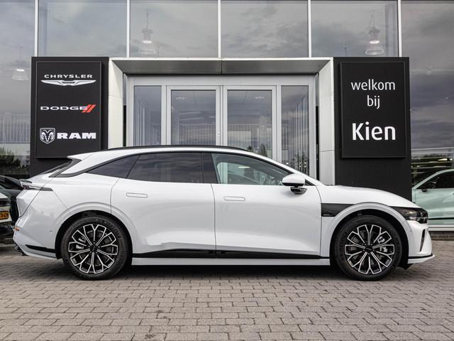Zeekr 7GT