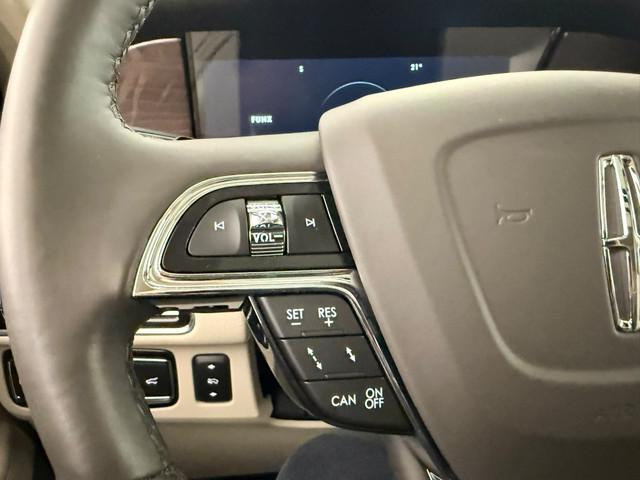 Lincoln Navigator