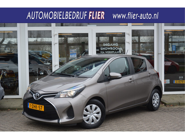 Toyota Yaris 2015 Benzine