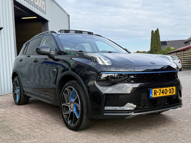 Lynk & Co 01