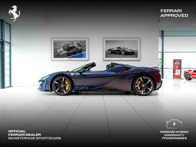 Ferrari SF90 Spider 2025 Hybride