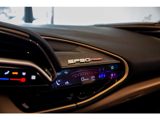 Ferrari SF90 Spider