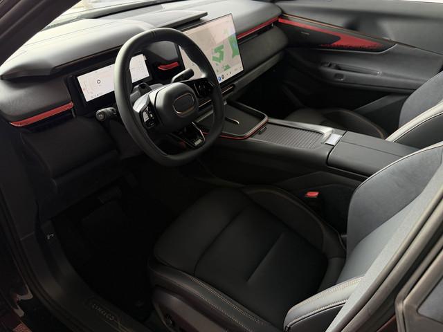 Lynk & Co 08