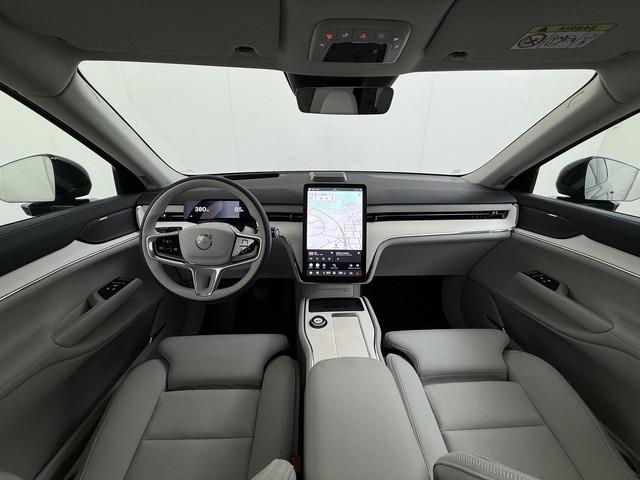 Volvo EX90