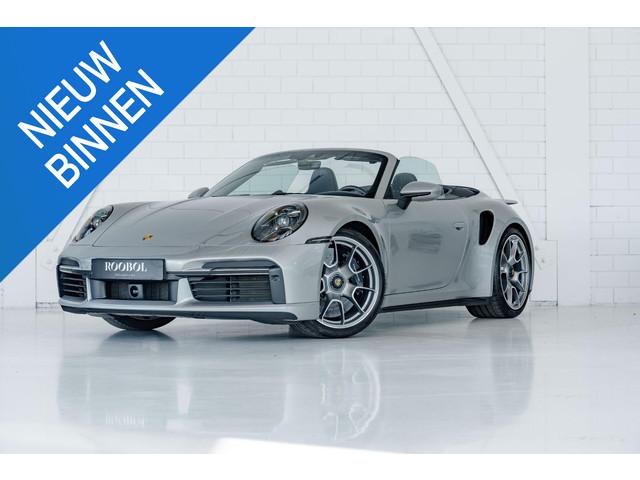 Porsche 911 2021 Benzine