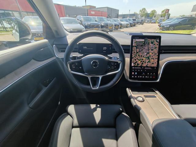 Volvo EX90