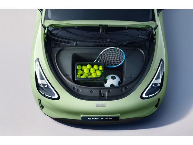 Geely E2