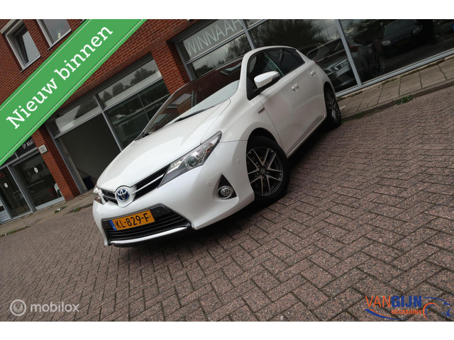 Toyota Auris 2015 Hybride