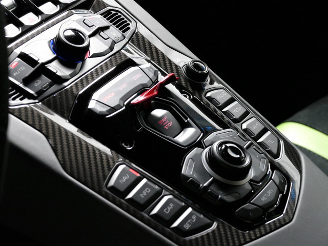 Lamborghini Aventador