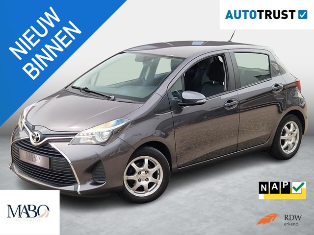 Toyota Yaris 2015 Benzine