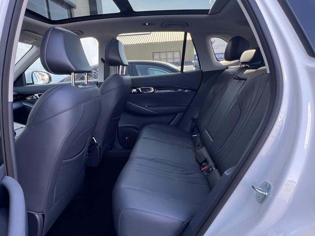 Geely E5