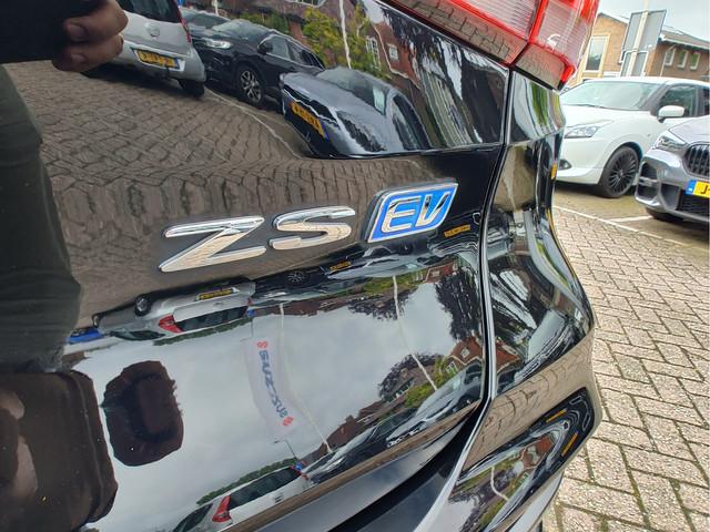 MG ZS-EV