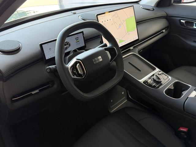 Geely Starray EM-i