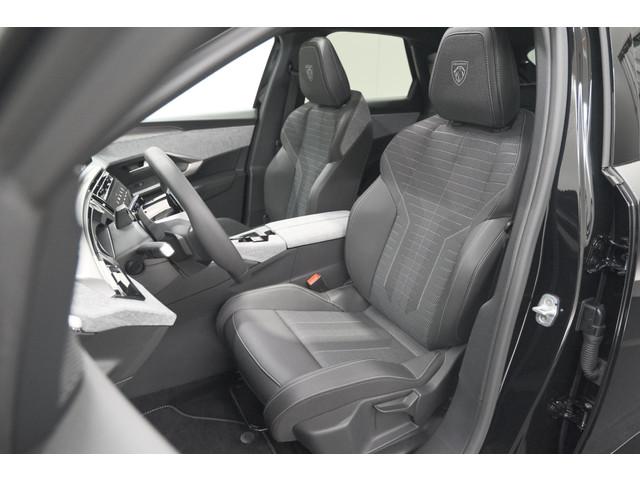 Peugeot E-3008