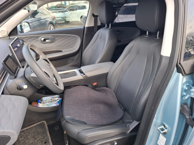 Dongfeng Box