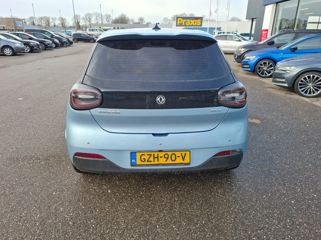 Dongfeng Box