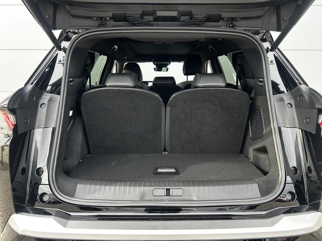 Peugeot E-5008