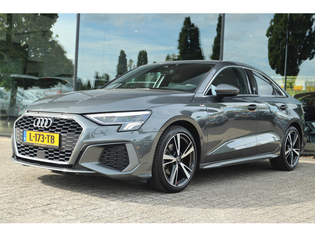 Audi A3 2021 Benzine