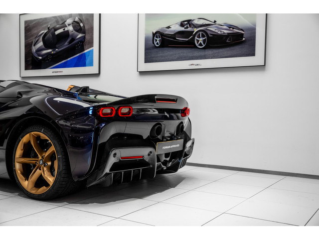 Ferrari SF90 Spider