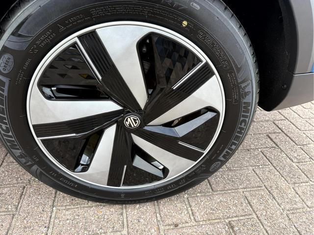 MG ZS-EV
