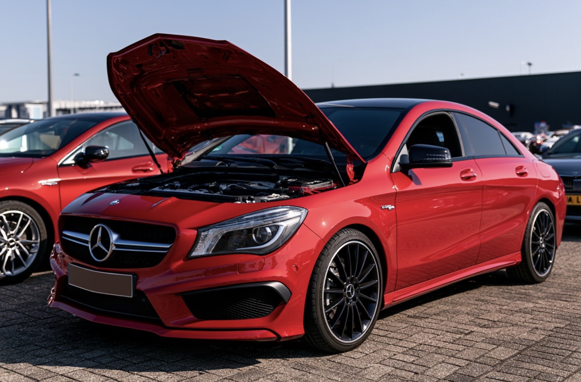 Wist je dat jouw Mercedes een Renault- of Geely-motor kan hebben?